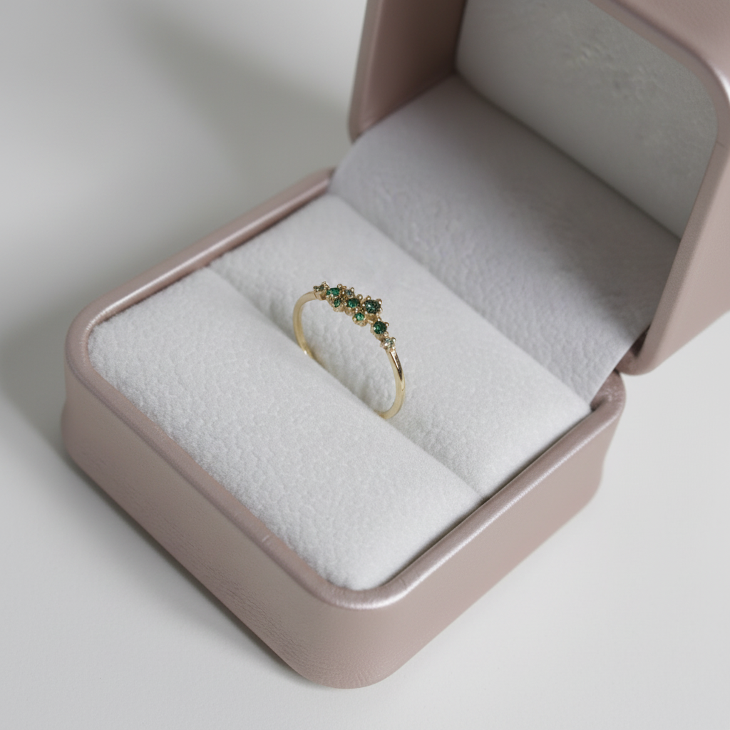 Anillo corona esmeralda - caja