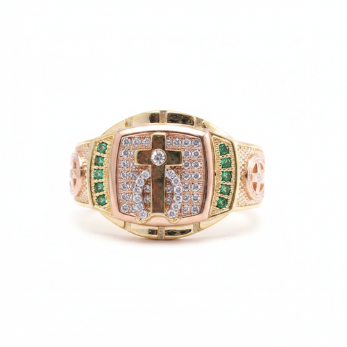 Anillo cruz esmeraldas timón fondo blanco