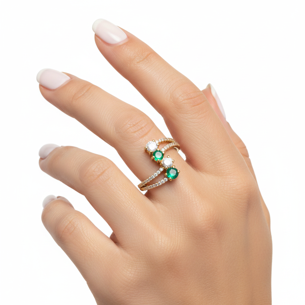 Anillo Doble Banda – En mano femenina