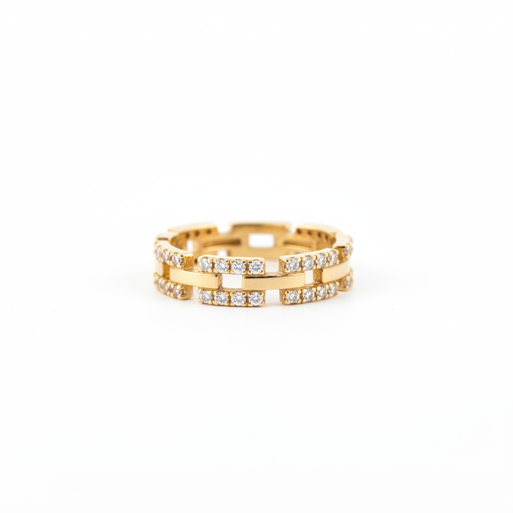 Anillo doble banda eslabón fondo blanco