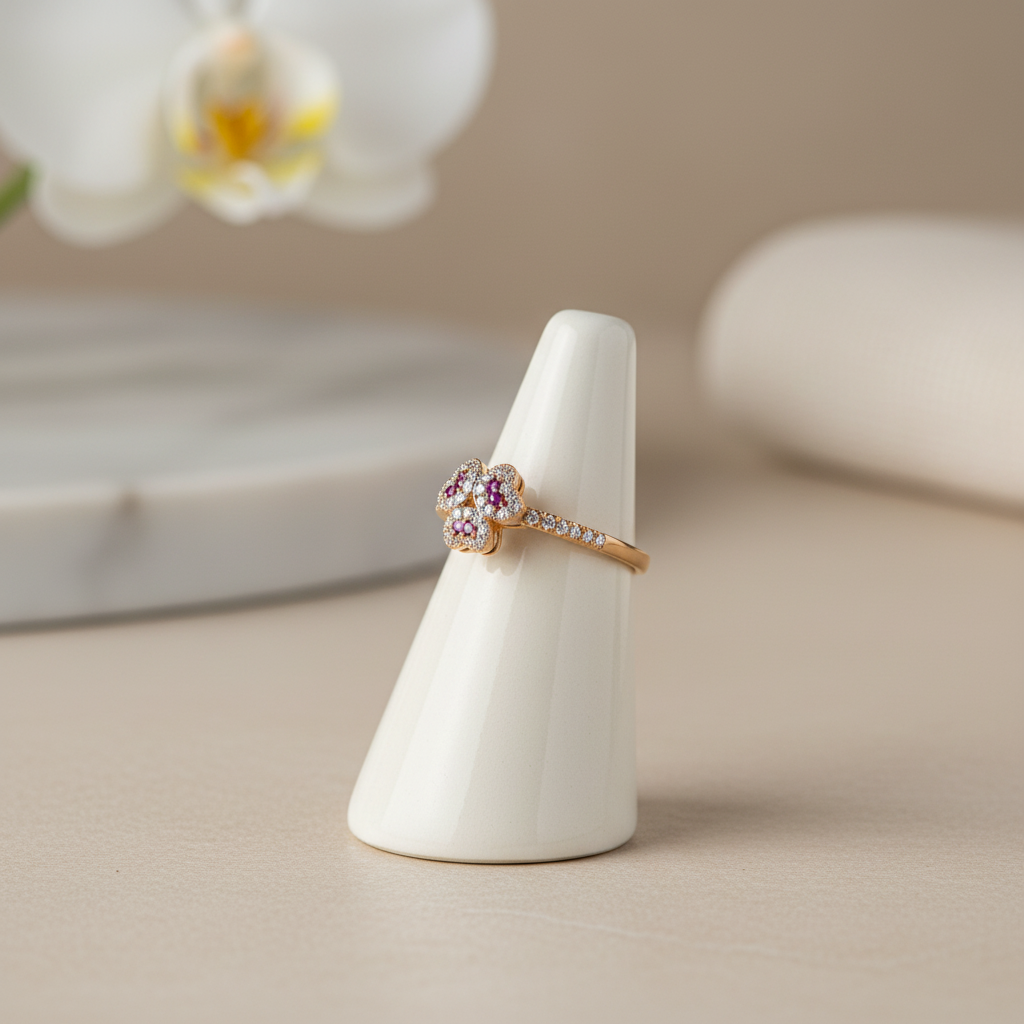 Anillo flor de diamantes - detalle
