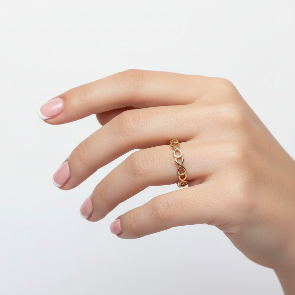 Anillo infinitos uñas french manicure