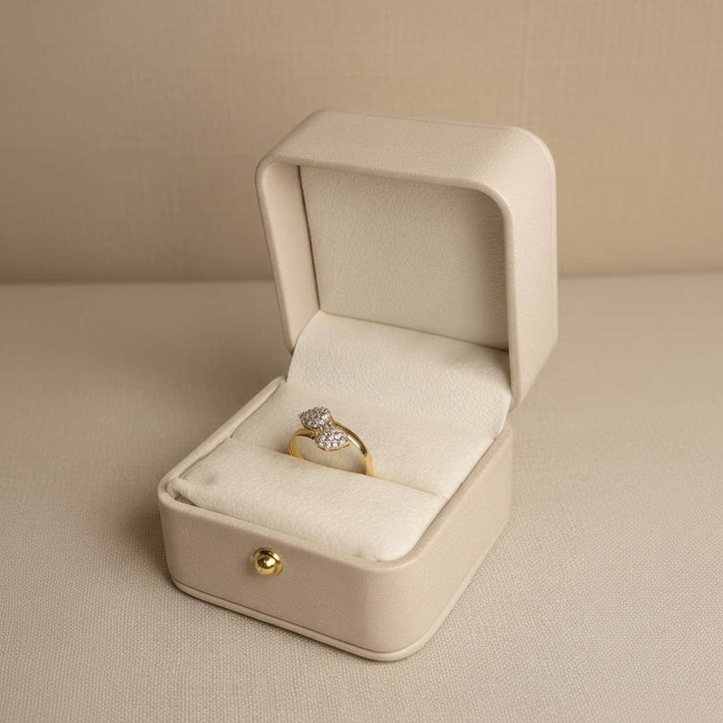 Anillo pavé beige - formato cuadrado