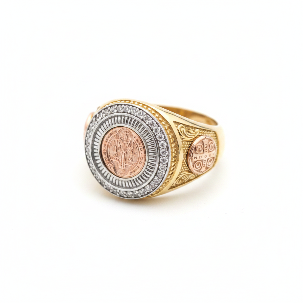 Anillo San Benito fondo blanco