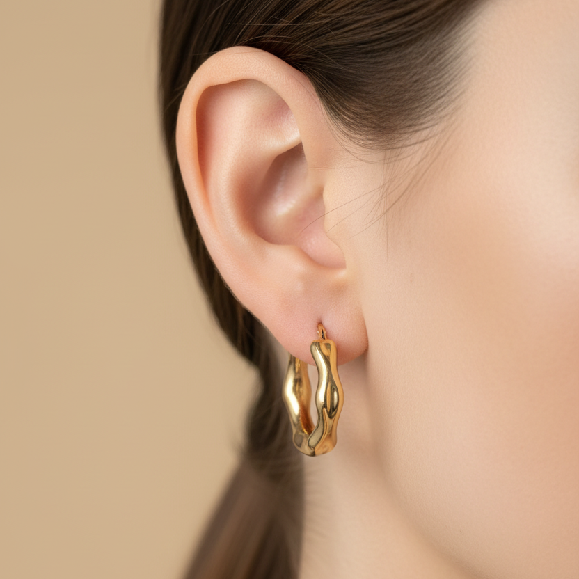 Arete argolla tubular en oro 18K - versión delgada