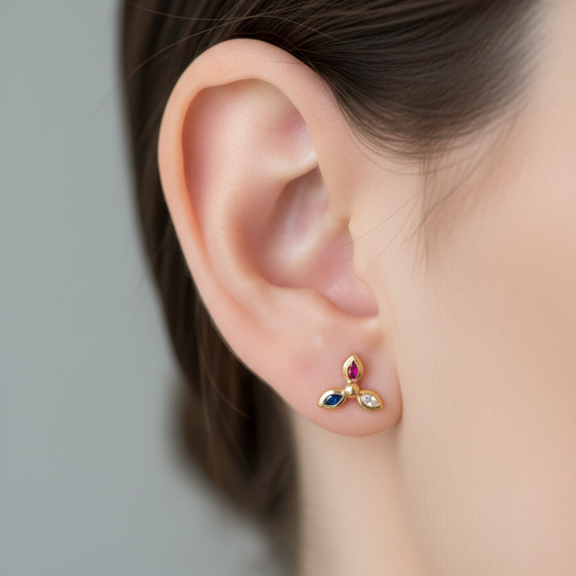 Arete pez oro 18k en oreja exactamente 0.1cm ultra diminuto