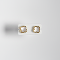 Aretes trébol nácar blanco borde dorado - foto de producto