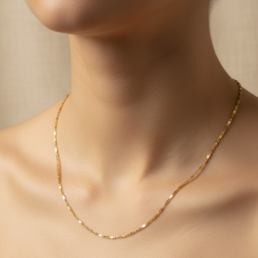 Cadena en cuello