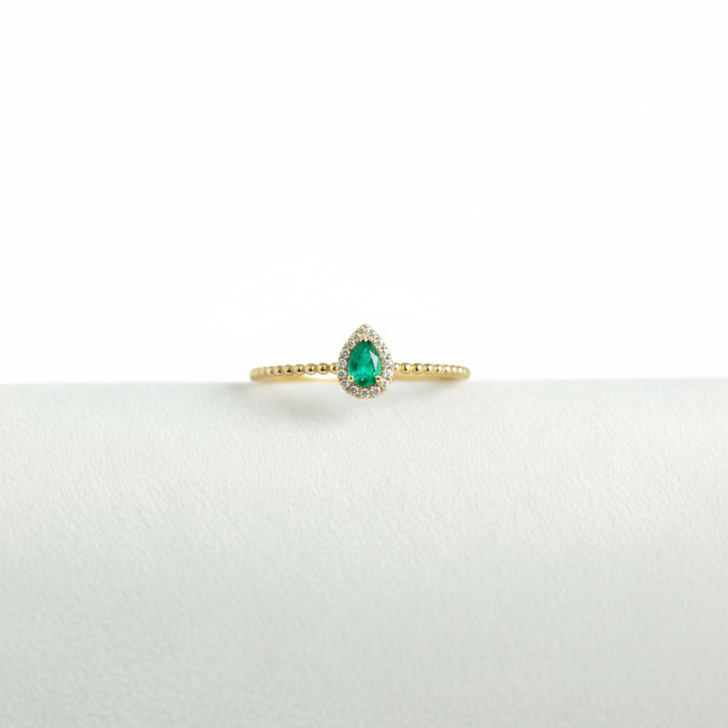 Foto de producto anillo esmeralda