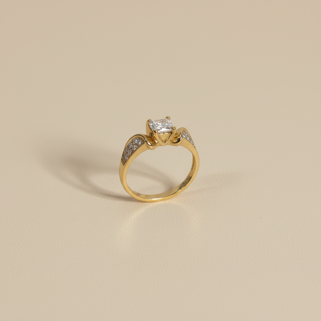 Foto de producto anillo princess alas pavé
