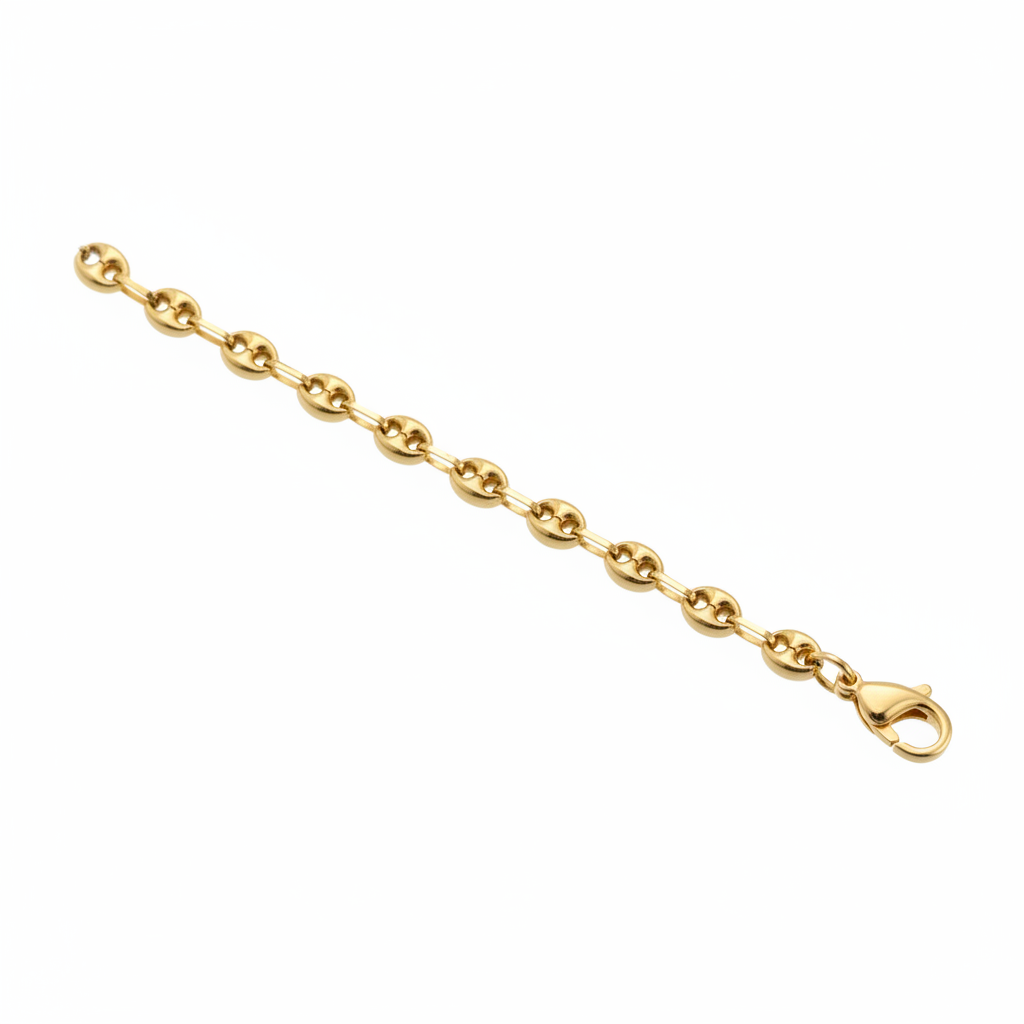 Pulsera cadena oro eslabones gucci iluminación mejorada fondo blanco