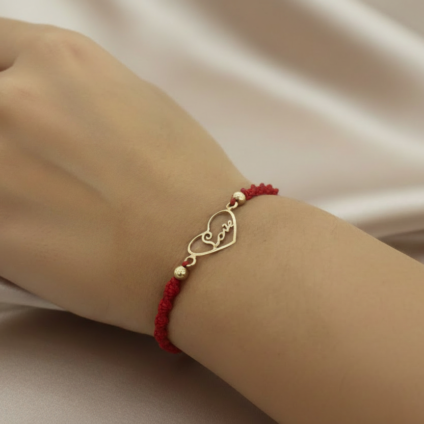 Pulsera Tejida Love - más delicada