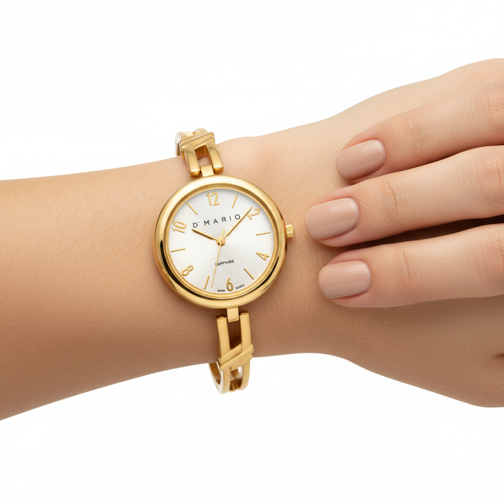 Reloj D'Mario Dorado – Mano femenina