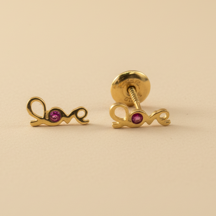 Topitos LOVE en oro con piedra roja profesional