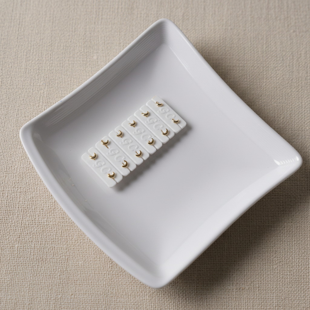 Topitos Luna - Fondo beige elegante