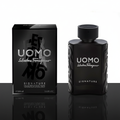 Uomo Signature con empaque fondo blanco